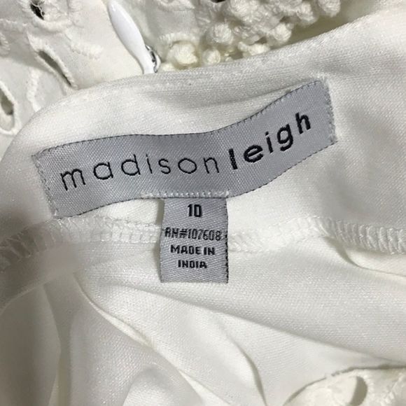 White Belted  Eyelet Sheath Dress Preppy and Chic Sizeb10 - Picture 13 of 13